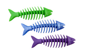Dental dog chewing toy made from non-toxic rubber that cleans teeth