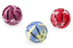 Very durable dog chewing rubber spiral ball
